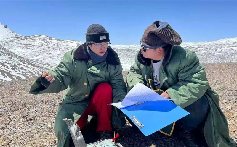 雪域攻坚：物探院青年突击队昆仑山火烧云铅锌矿勘探纪实