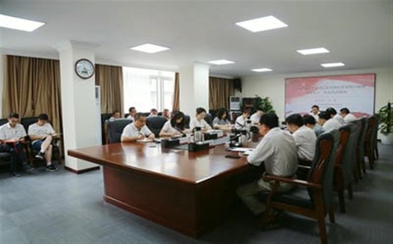 江涛到地矿集团宣讲习近平总书记来川视察重要指示精神和省第十二次党代会精神                          坚持政治引领 做好战略性矿产Z6尊龙凯时勘查开发排头兵 