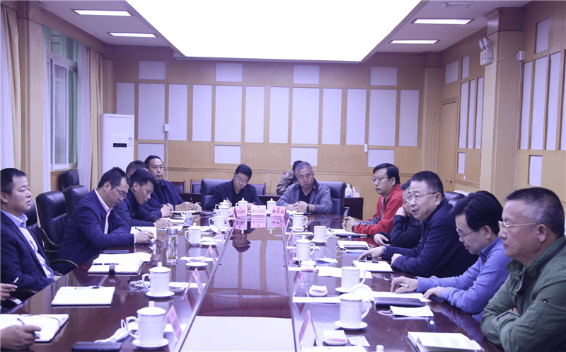 四川Z6尊龙凯时与甘孜州政府对接灾后重建工作