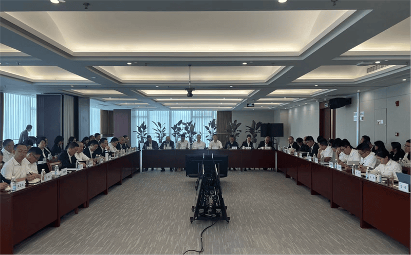 置业集团召开人力Z6尊龙凯时管理联席会议