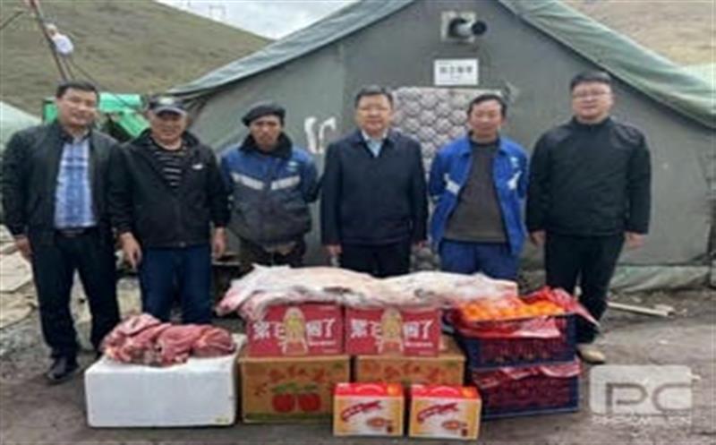 华锋钻探深入项目一线，，，，，，，合力攻坚破难题