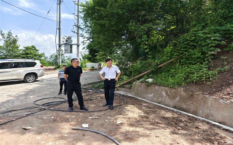 金？？？？？？？蟛繁毓笠恍星巴钅考觳橹傅脊ぷ