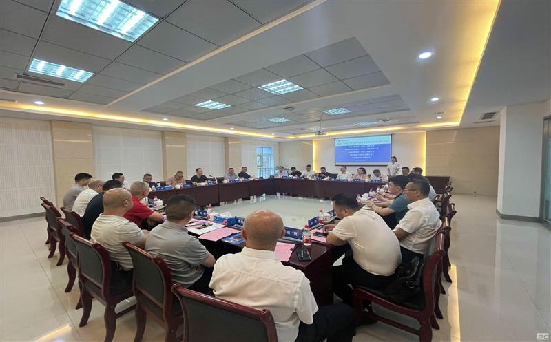 加强学习交流，，，，，，，共商合作大计——中成集团组织参加川渝国企合作发展交流座谈会